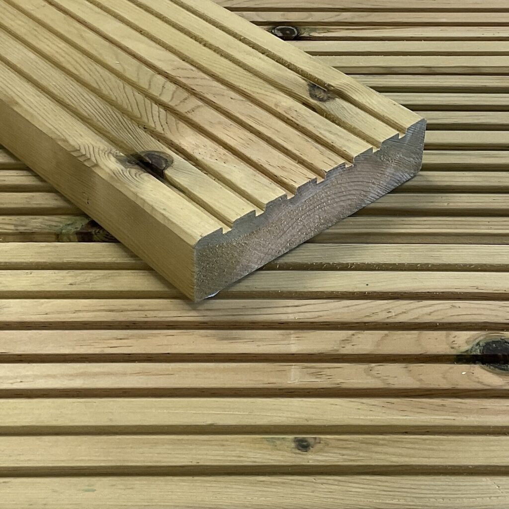 Softwood Grooved Decking 34 x 145mm - onlineflooring.ae