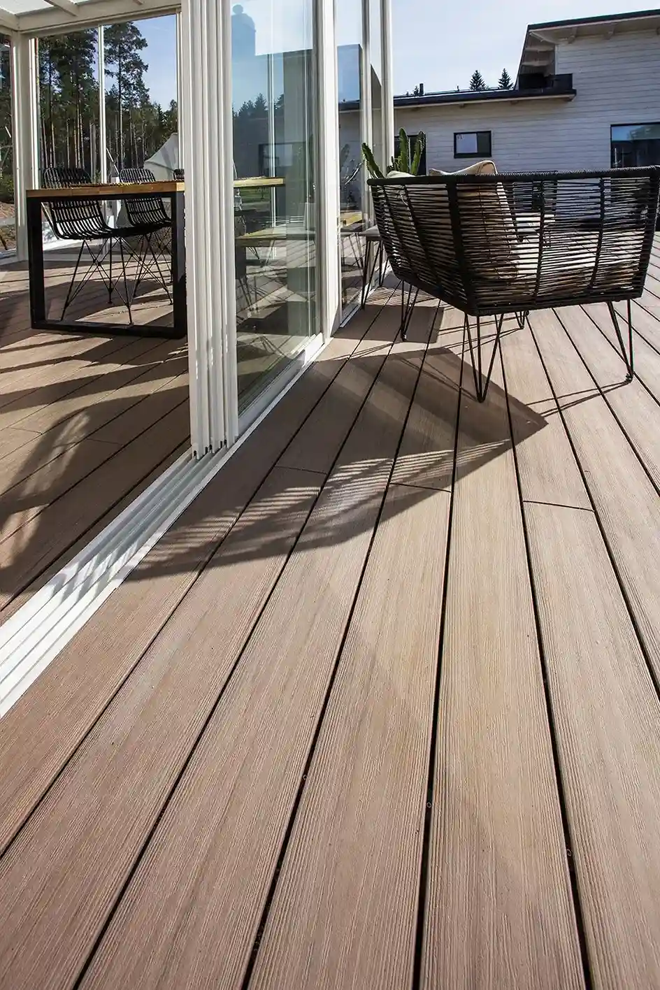 Deck Flooring in UAE