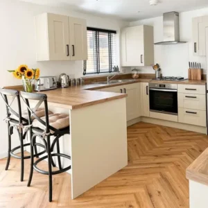 Ikura Oak Herringbone Click SPC